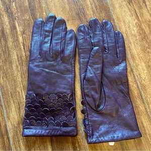 Purple Leather Gloves with Scale Like Wrist Details Knit Lined Size Medium
